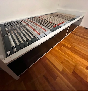 Bett 90x200 mit Lattenrost  Bild 2