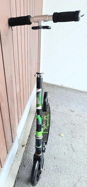  Scooter Cityroller " Muuwmi"- Große 205mm Rollen - Top Zustand! Bild 2