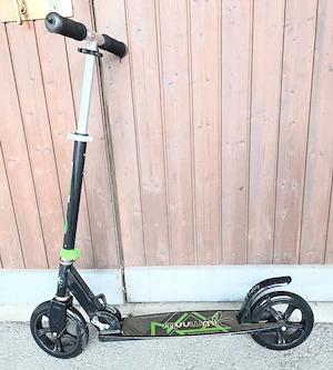 Muuwmi Scooter   Cityroller   Große 205mm Rollen   Top Zustand!
