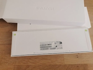 Apple Watch 10 (CEL+GPS), 46mm, Aluminium, Black Sport Band M&L Bild 3
