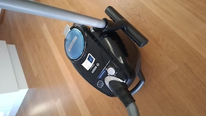 Bosch Pro Silence 66 1 Jahr alt, viel Zubehör  Bild 3