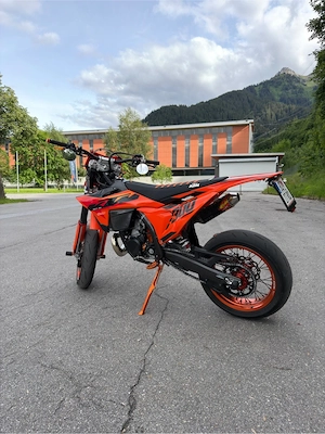 KTM EXC 300 Supermoto Bild 2