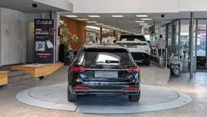Audi A4 Bild 8