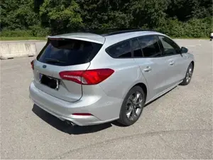 Ford Focus Bild 2