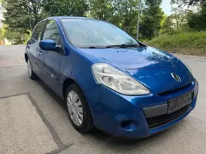 Renault Clio Bild 2