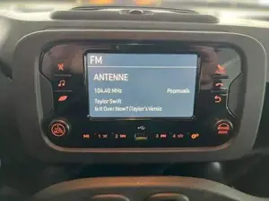 Fiat Panda 1.0 GSE /RADIO/KLIMA/PDC H/DAB 51 kW (69 PS), S... Bild 9