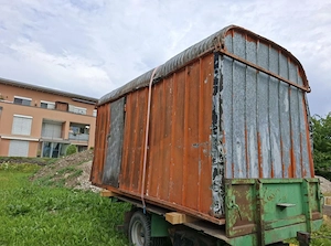 Baucontainer Baracke zu verschenken Bild 2
