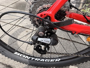 Trek Marlin Jugend-Mountainbike | 27,5 Zoll | Rot Bild 2