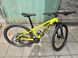 Trek Marlin Jugend-Mountainbike | 27,5 Zoll | Neon-Gelb Bild 3