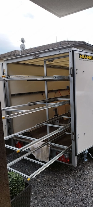 Wohnmobil Gespann Carado T334 + Humer Unsinn Anhänger Bild 8