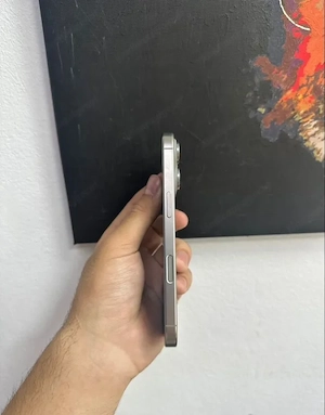 Iphone 16 pro 256 gb Bild 2
