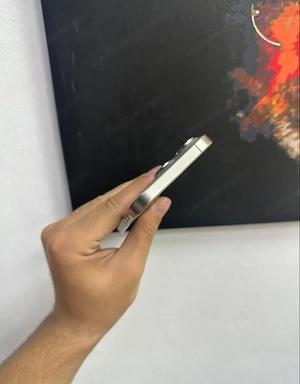 Iphone 16 pro 256 gb Bild 3