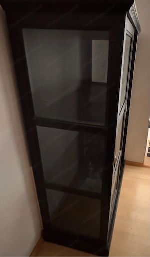 IKEA Vitrinenschrank mit Glasschiebetüren   Schwarz Bild 3