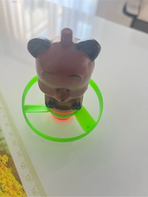FunBlast Teddy Spinning Toy   kleiner drehender Bär mit Ring Bild 3