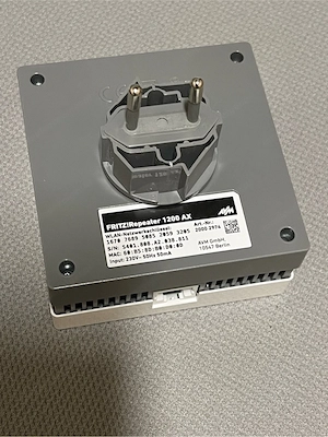 FRITZ!Repeater 1200 AX Modell Bild 2