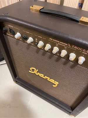 Ibanez Troubadour T25 Akustikgitarren-Verstärker   25 Watt Bild 3