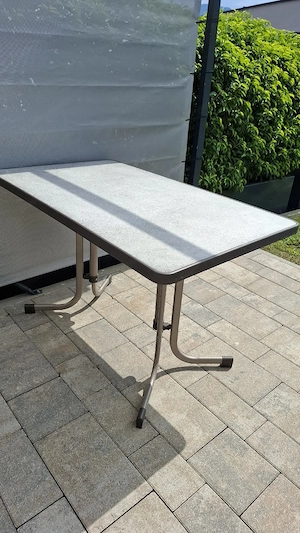 Stühle (4 Stk.) und Tisch Gratis Bild 4