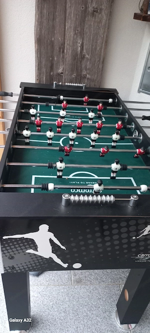 Fussballtisch Bild 3