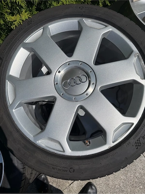 Audi Alufelgen 18 Zoll 8E0601025L Bild 9