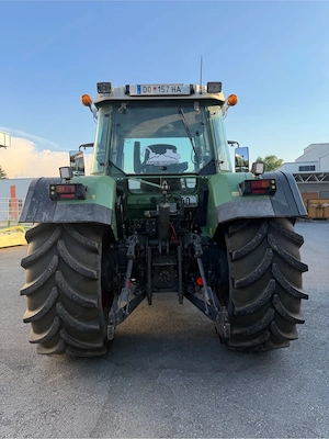 Fendt 515 Favorit Bild 3