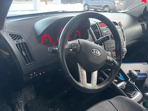 Kia   Ceed Bild 2