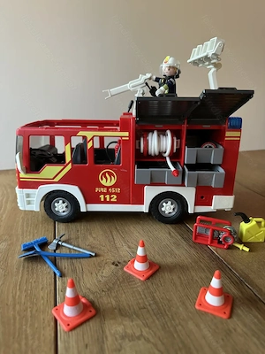 Playmobil Feuerwehr Löschfahrzeug