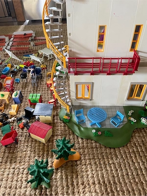 Playmobil City Life Haus (4279) mit umfassend Ausstattung  Bild 10