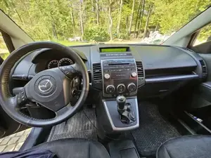 Mazda 5 Bild 4