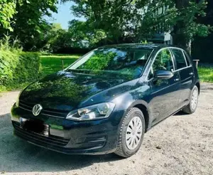 VW Golf 1,6 TDI (77kw) Bild 9