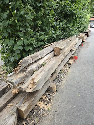 Holzbalken Bild 2