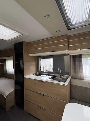 Wohnwagen Adria Adora 572 UT Bild 9