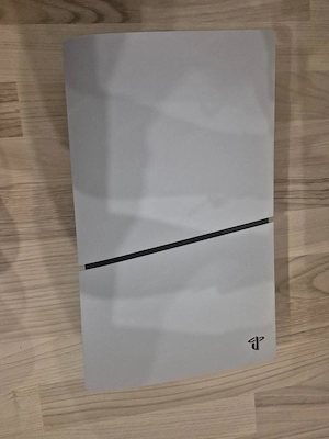 Playststion 5 Slim Version 1 TB Speicher Bild 2