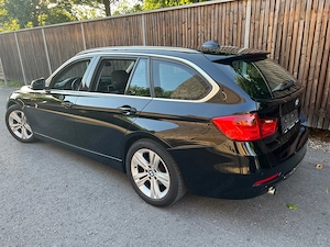 BMW 318d Touring Bild 2