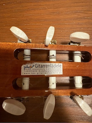 Kinder Gitarre Bild 4