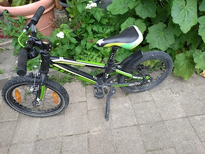 Kinder Fahrrad Cube.
