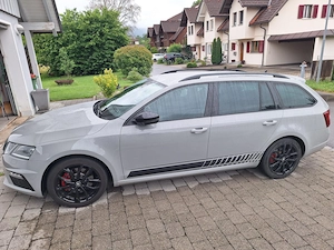 Skoda Octavia Diesel Kombi-Limousine zu verkaufen Bild 4