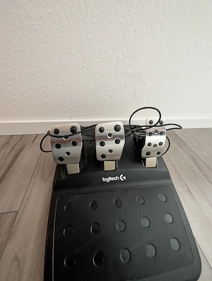 Logitech G 29 + Shifter Bild 3