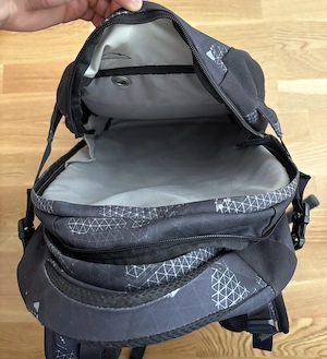 Satch Pack Rucksack Schulrucksack schwarz grau Bild 5