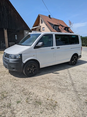 Zuverlässiger VW T5 4Motion (2014)   2.0 TDI 179 PS 2 Schiebetüren 8 Sitze Bild 3