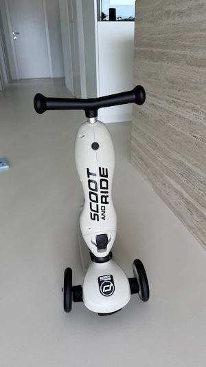 scoot & ride - Beige - 2-in-1 Laufrad & Roller Bild 5