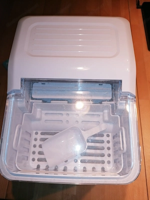 Eiswürfelmaschine zu verschenken Bild 2