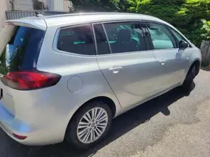 Opel Zafira Bild 3