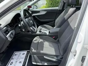 Audi A4 Bild 17