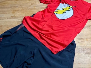 Under Armour Sportkleidung Bild 4