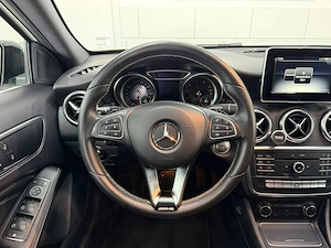 Mercedes-Benz A 180 A 180 BlueEfficiency AMG-Line Bild 8
