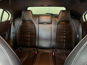 Mercedes-Benz A 180 A 180 BlueEfficiency AMG-Line Bild 9
