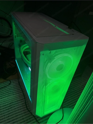 Gaming PC + Monitor Bild 2