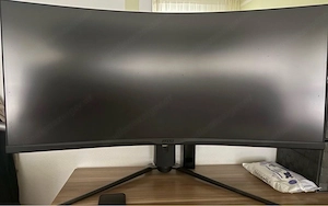 Gaming PC + Monitor Bild 4