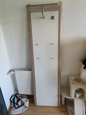 Garderobe weiss mit holz Bild 2