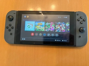 Nintendo Switch V2 mit 5 spiele Funktioniert einwandfrei Bild 3